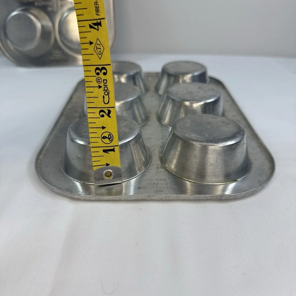Lot 2 VTG Muffinaire Aluminum 6 Cup Muffin Pans UAP USA Cupcake Baking Tins Rare